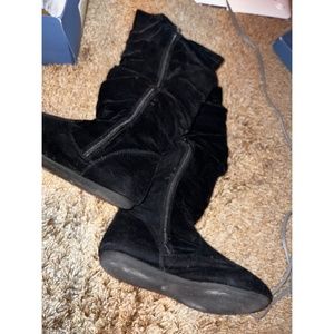 Black Suede Winter Boots